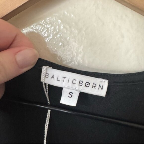 Baltic Born | Arianna Maxi Dress - Picture 4 of 8